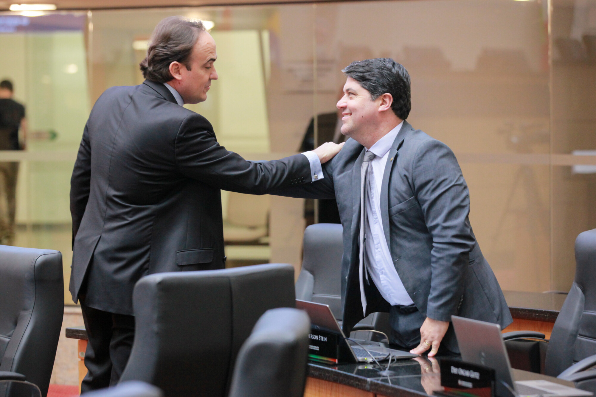 - Deputado Carlos Humberto (PL)
 - Deputado Emerson Stein (MDB)