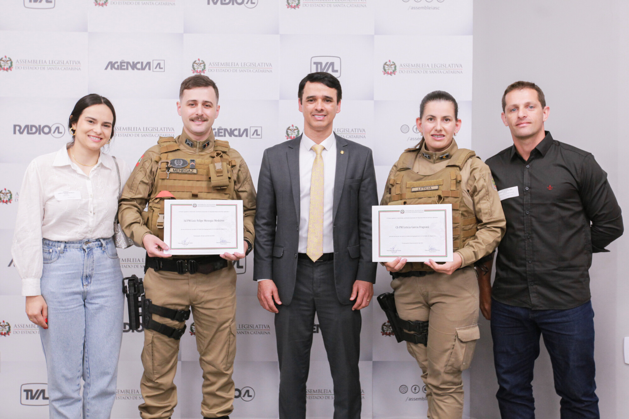 Moção de Aplauso – Deputado Marcos da Rosa homenageia Policiais Militares por salvamento de bebê