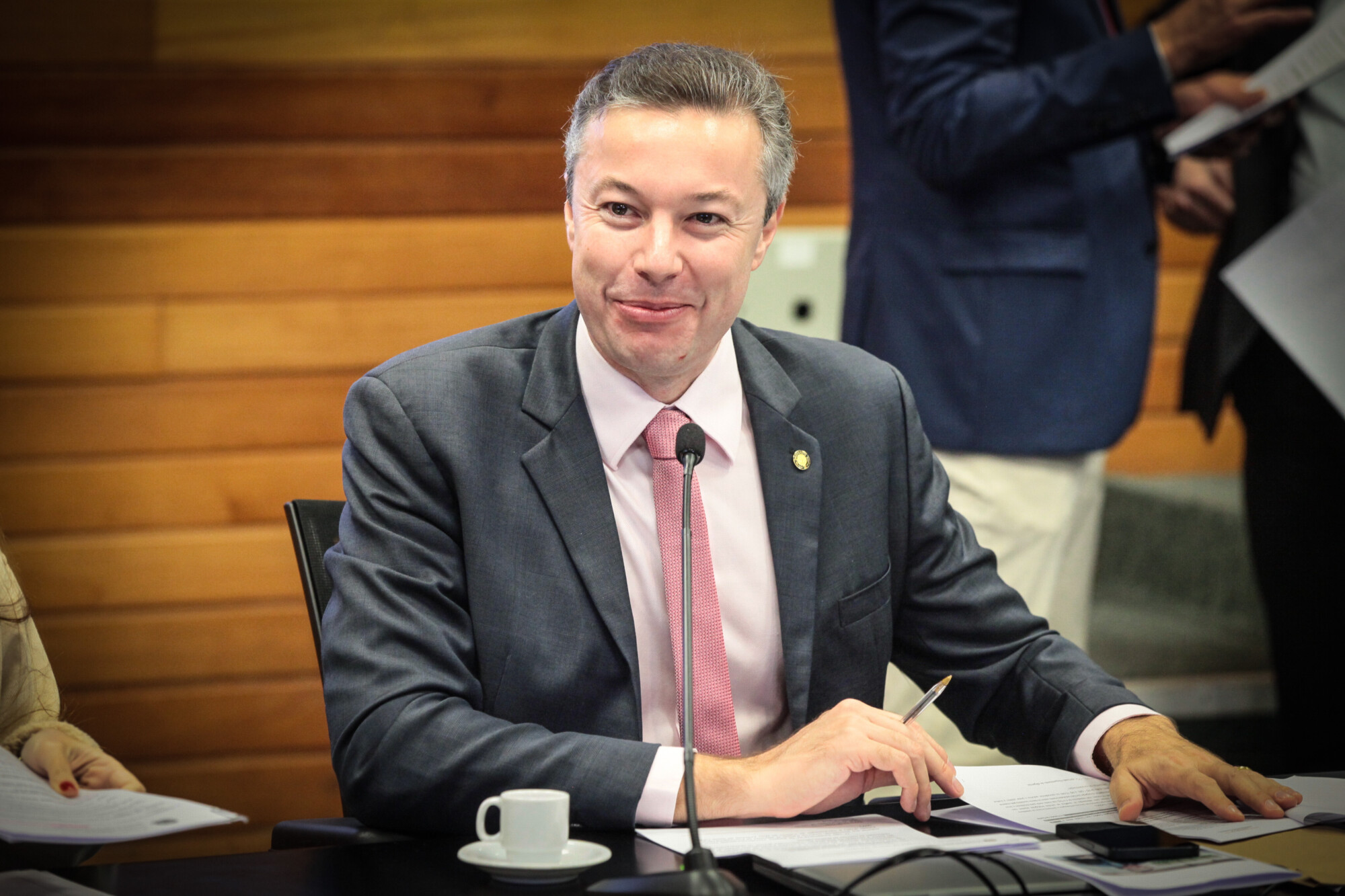 - Deputado Napoleão Bernardes (PSD)