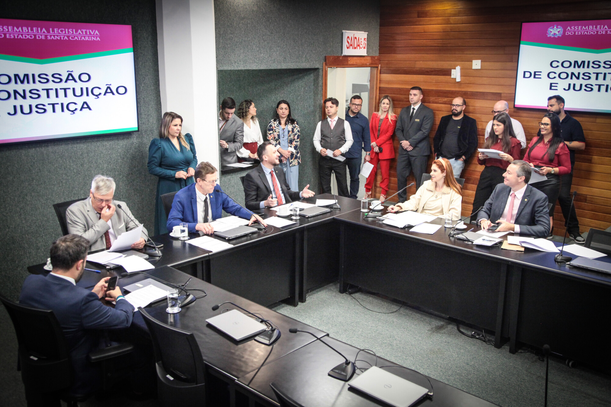 - Deputado Marcius Machado (PL) 
 - Deputado Fabiano da Luz (PT) 	
 - Deputado Volnei Weber (MDB)
 - Deputado Pepê Collaço (PP)
 - Deputada Ana Campagnolo (PL)
 - Deputado Napoleão Bernardes (PSD)