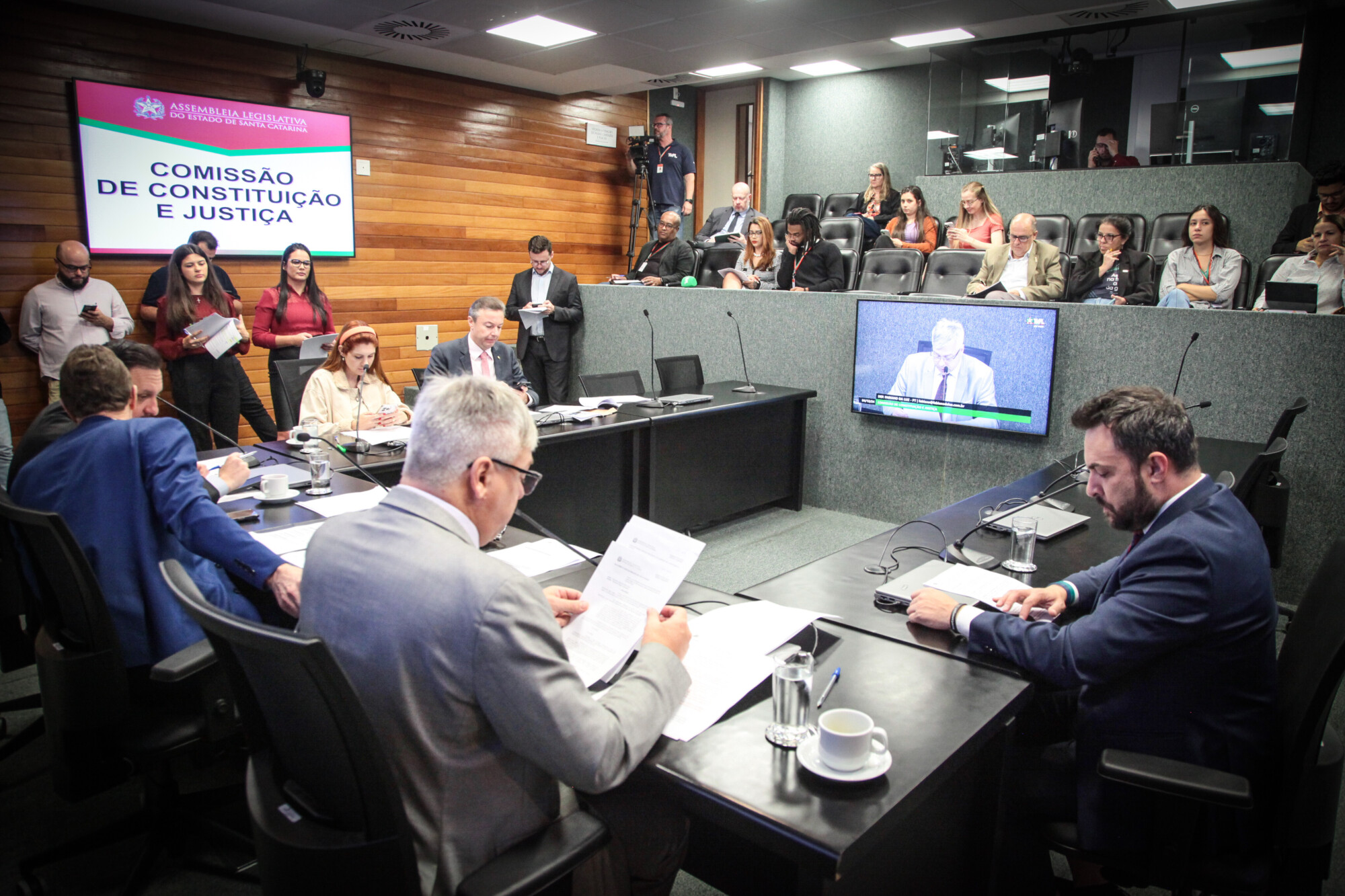 Comissão de Constituição e Justiça