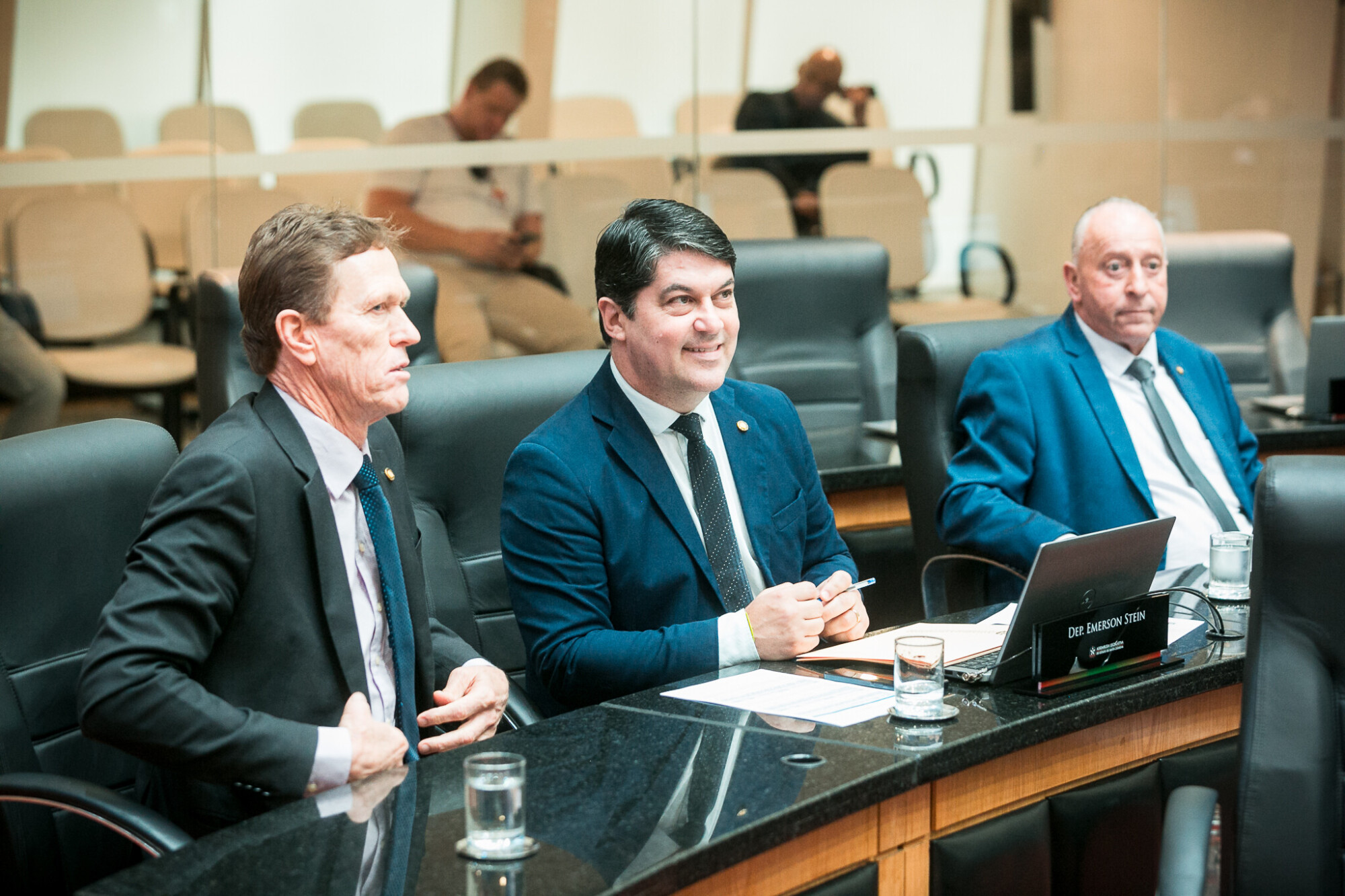 - Deputado Volnei Weber (MDB)- Deputado Emerson Stein (MDB) - Deputado Oscar Gutz (PL)
