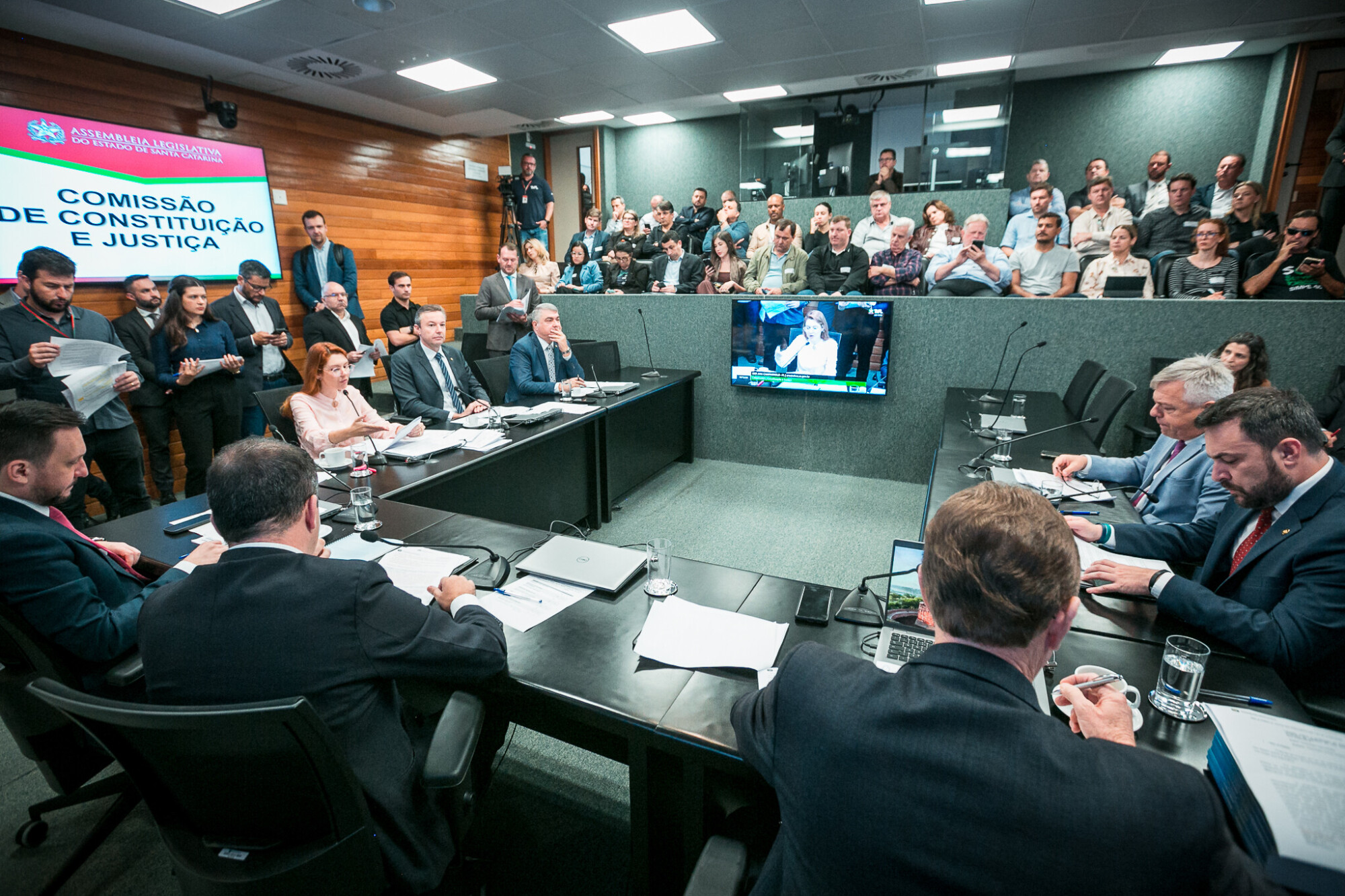 Comissão de Constituição e Justiça