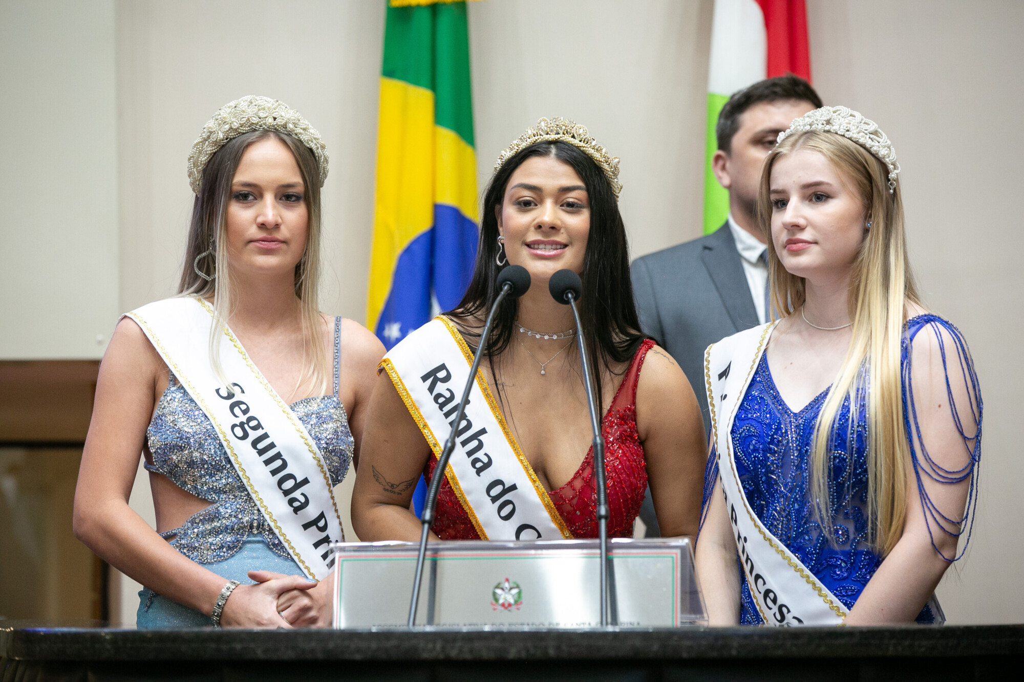 SUSPENSÃO DA SESSÃO –  Carnaval de Joaçaba