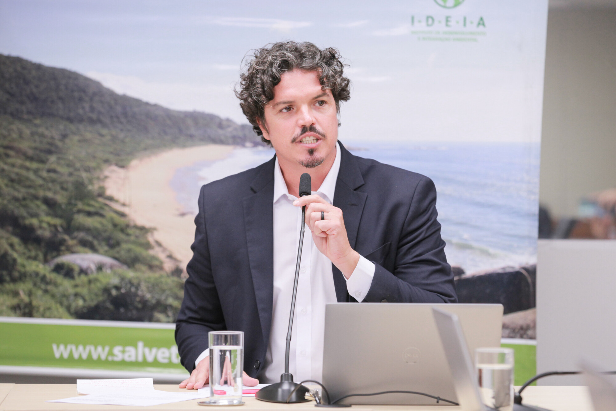 - Deputado Marquito (PSOL)
