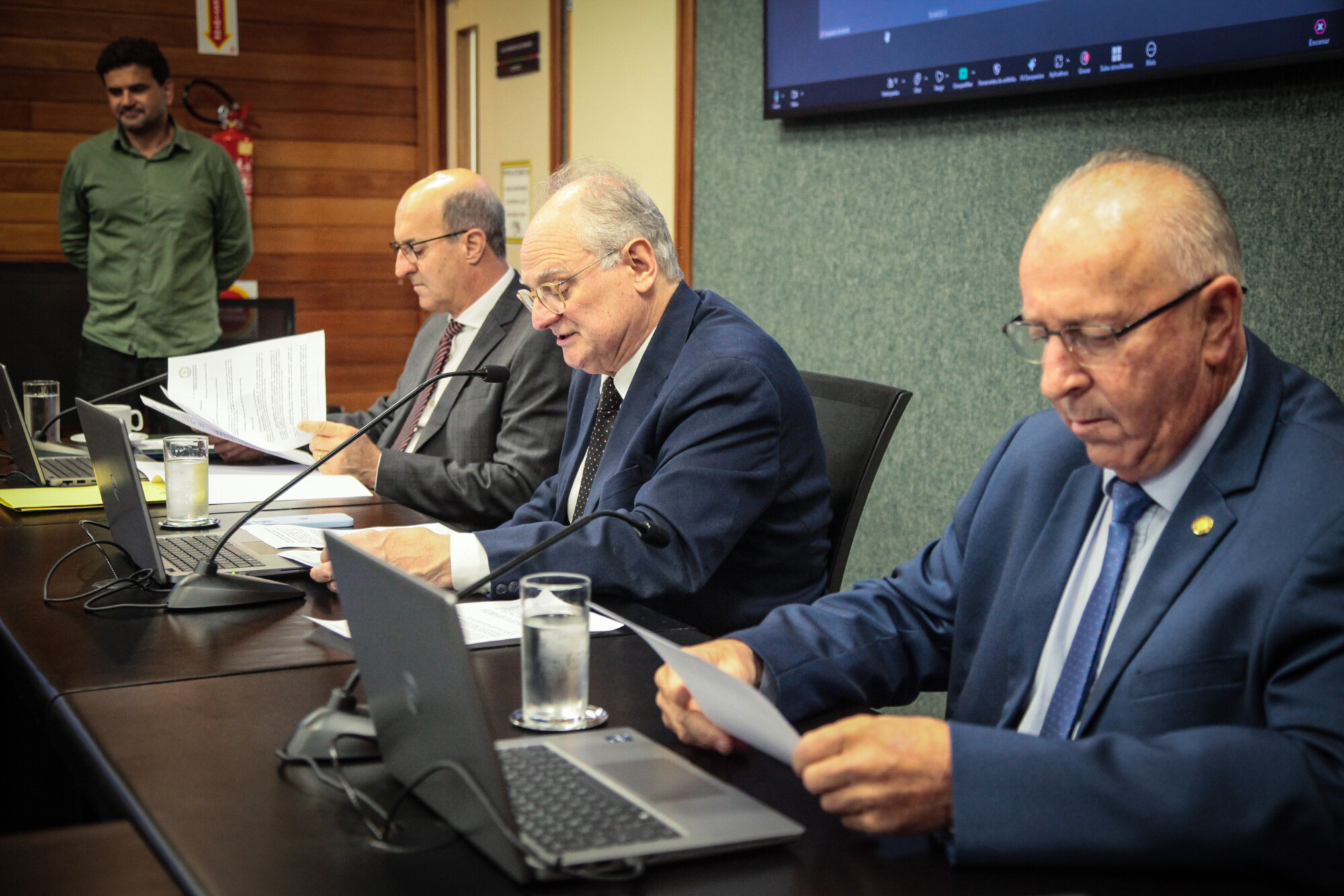 - Deputado José Milton Scheffer (PP) 	
 - Deputado Dr. Vicente Caropreso (PSDB) 
 - Deputado Oscar Gutz (PL)