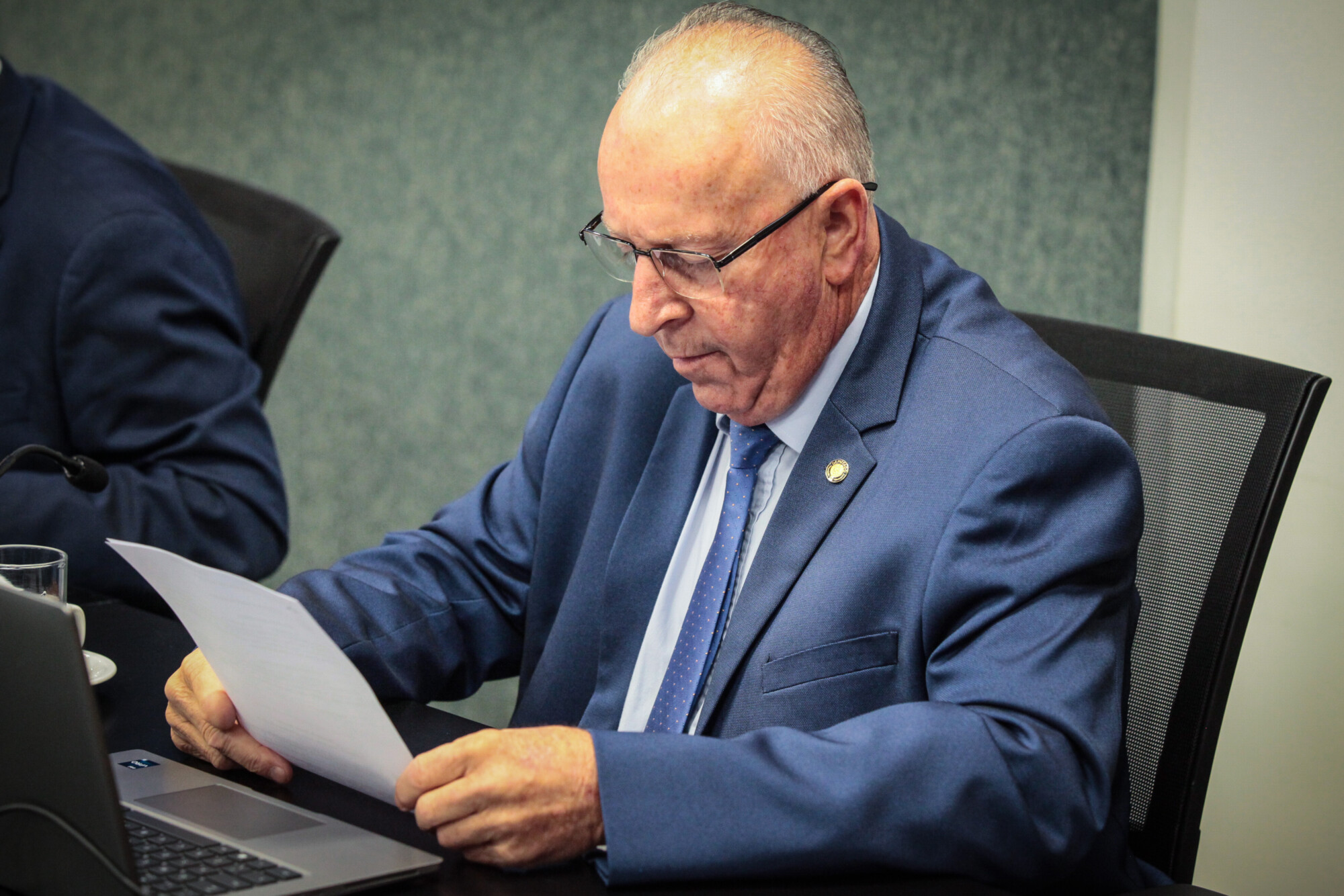 - Deputado Oscar Gutz (PL)