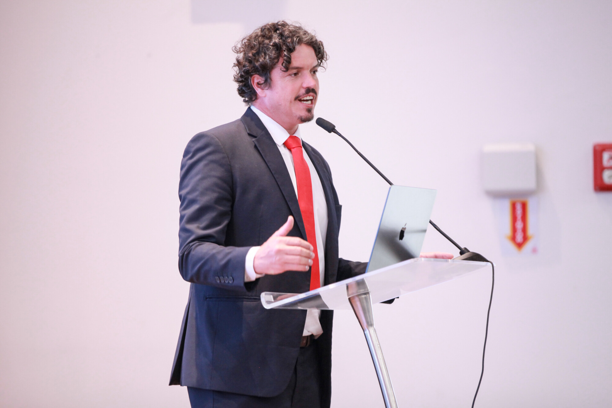 Alesc Sustentável – Sessão de Cinema e Distribuição de Mudas