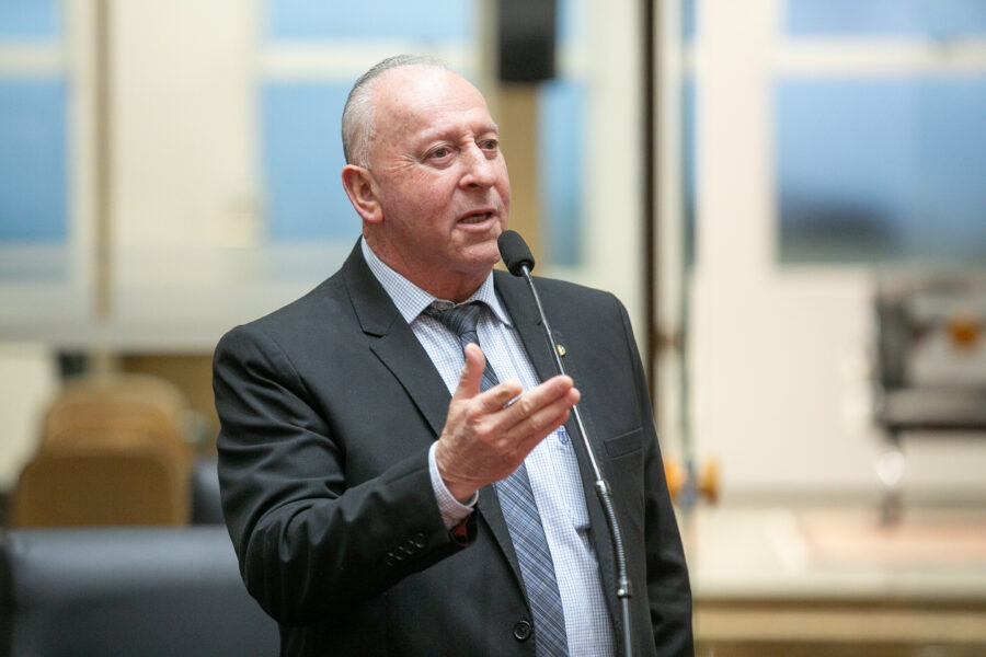 Deputado Oscar Gutz. Fonte: assessoria parlamentar.