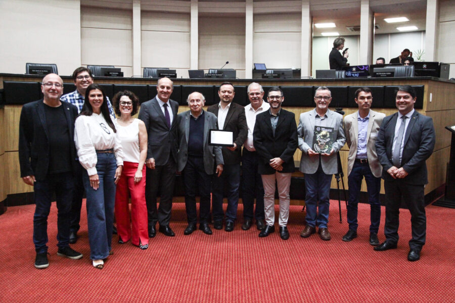 Zé Milton homenageia a Feagro-SC pelos 75 anos de contribuição à agronomia e agricultura catarinense