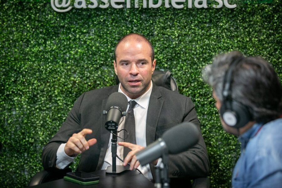 Jessé Lopes fala sobre regularização de dívidas de IPVA