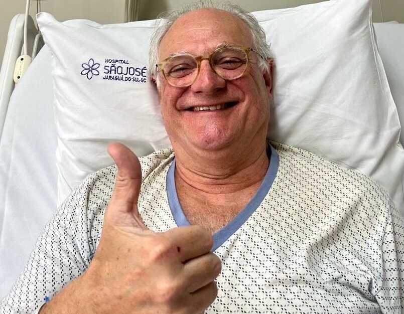Deputado Dr. Vicente Caropreso está em recuperação no Hospital São José de Jaraguá do Sul. FOTO: Divulgação