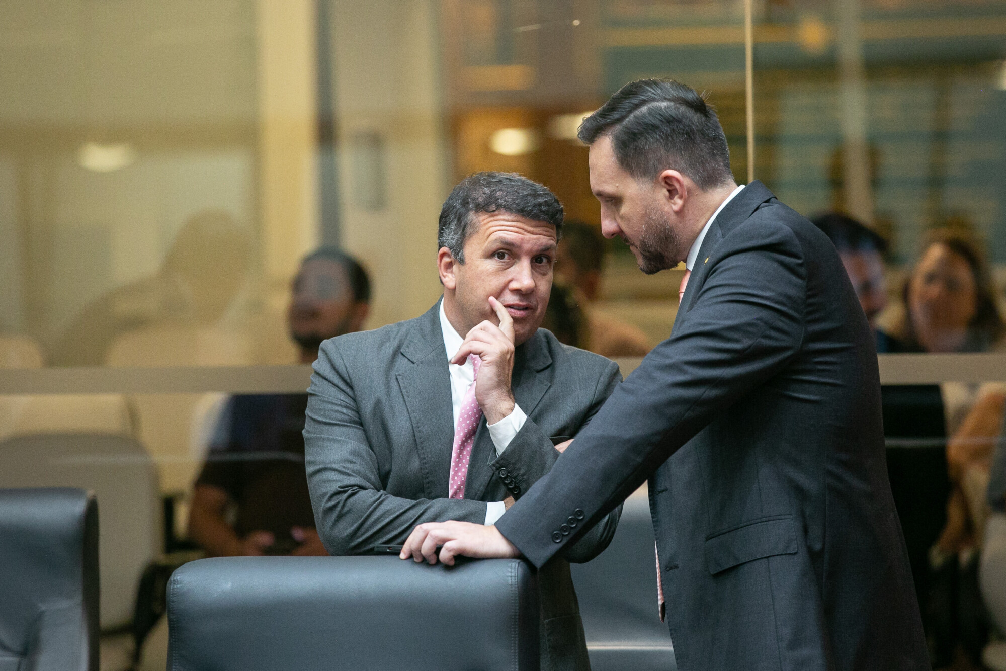 - Deputado Camilo Martins (Podemos) 	
 - Deputado Pepê Collaço (PP)
