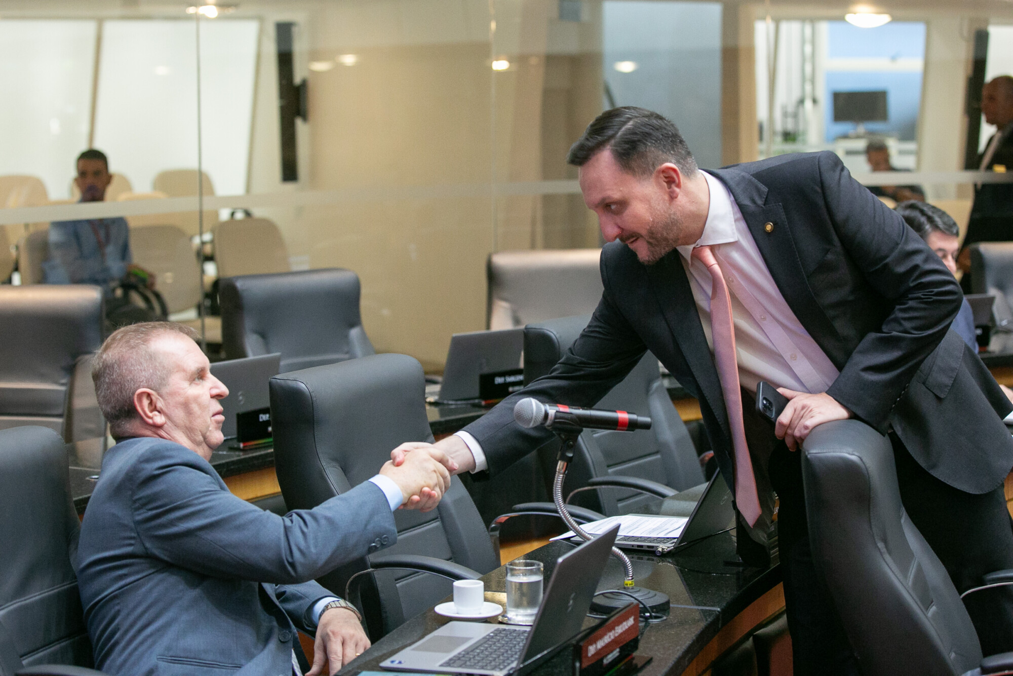 - Deputado Maurício Eskudlark (PL) - Deputado Pepê Collaço (PP)