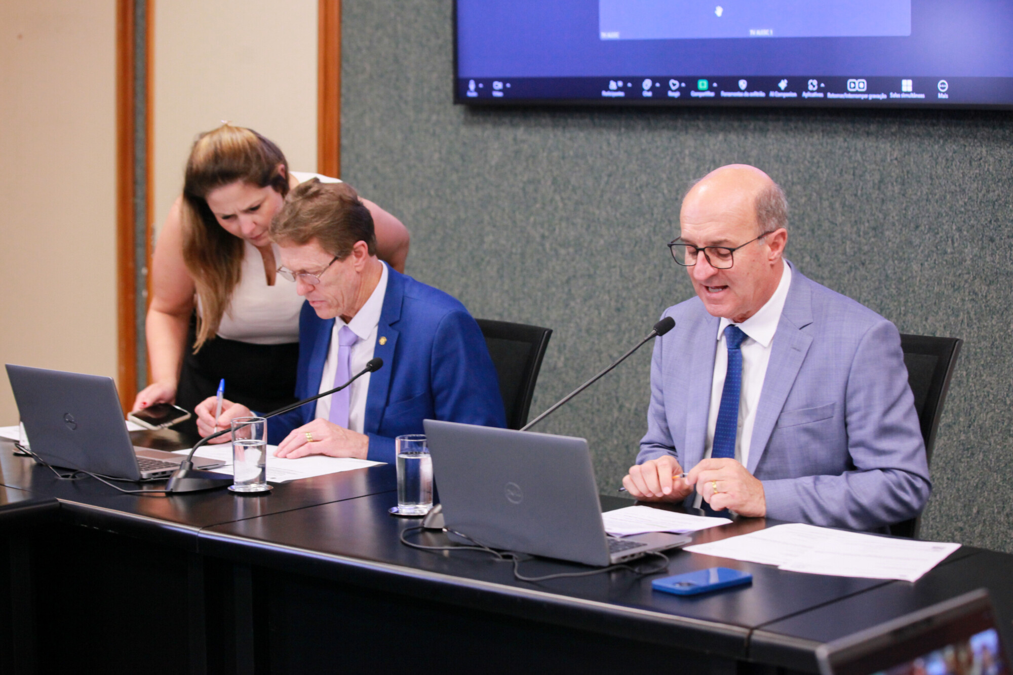 - Deputado Volnei Weber (MDB)
 - Deputado José Milton Scheffer (PP)