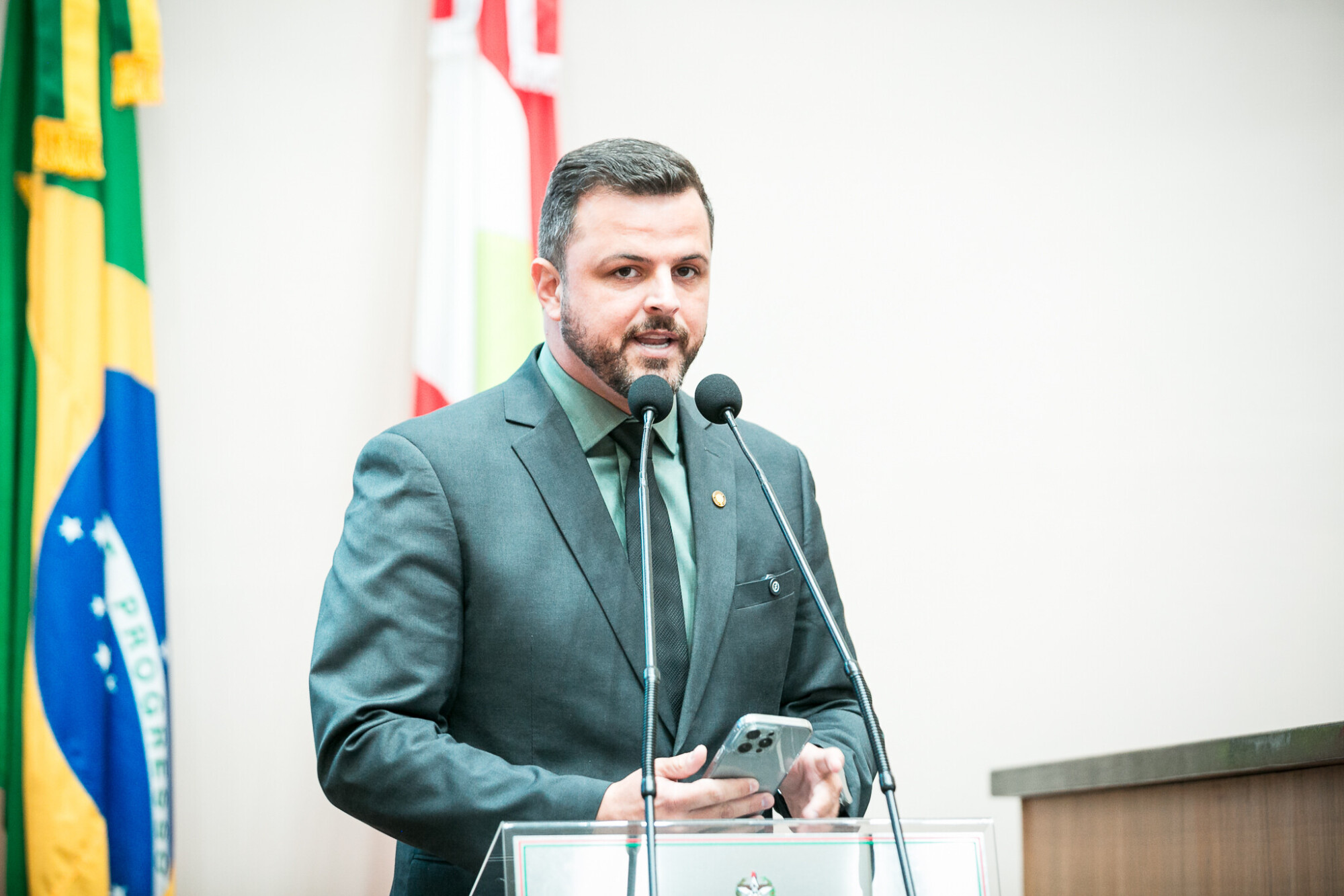 - Deputado Lucas Neves (PODEMOS)