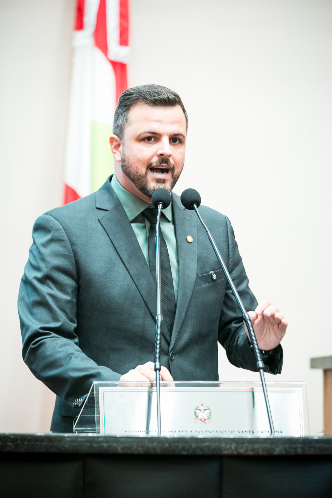 - Deputado Lucas Neves (PODEMOS)