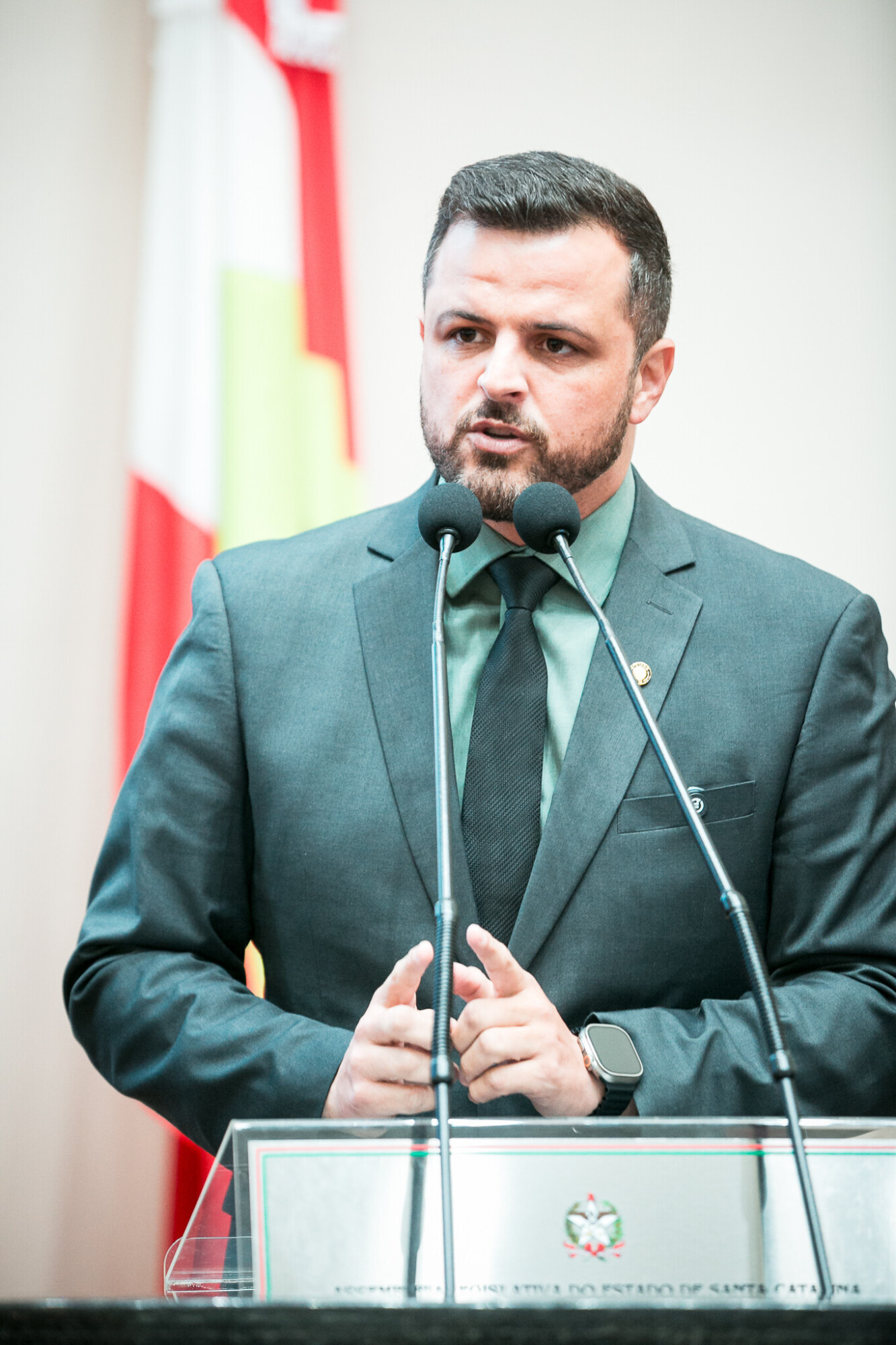 - Deputado Lucas Neves (PODEMOS)