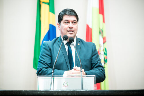Sessão tem pedido pela convocação de excedentes do concurso para o Corpo de Bombeiros