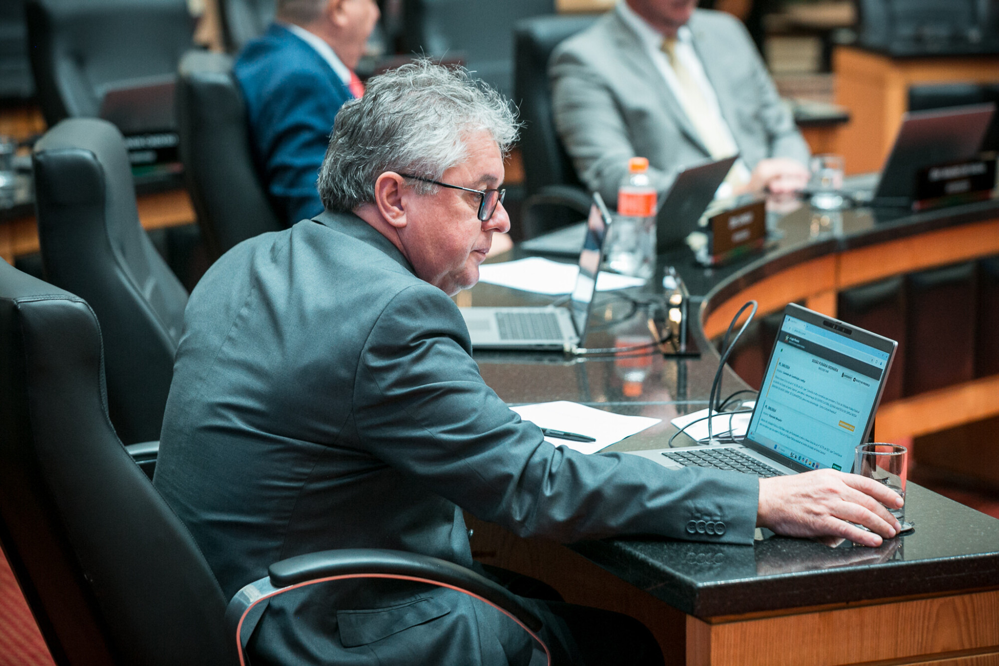 - Deputado Tiago Zilli (MDB)