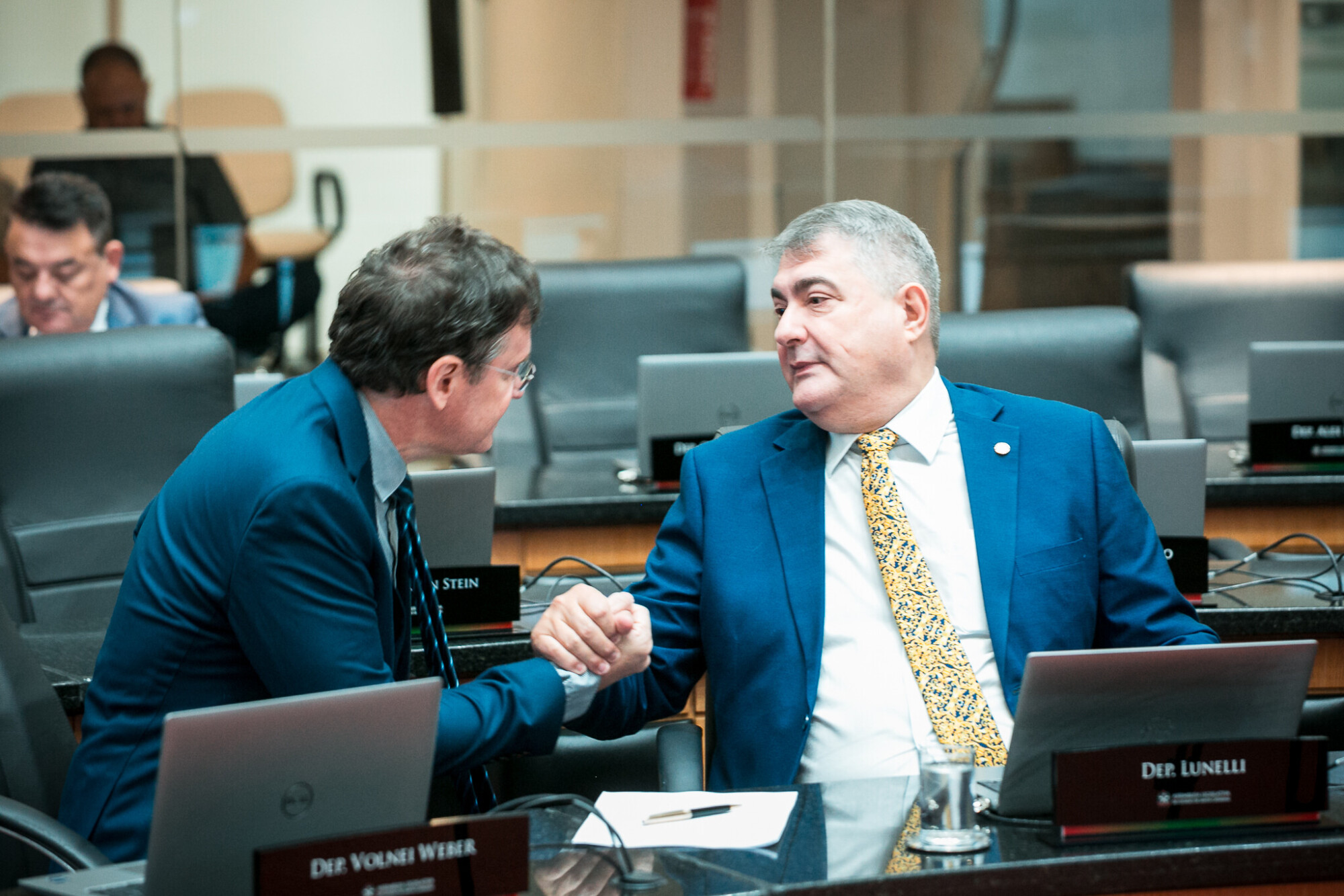 - Deputado Jair Miotto (União) 	
- Deputado Antídio Lunelli (MDB)