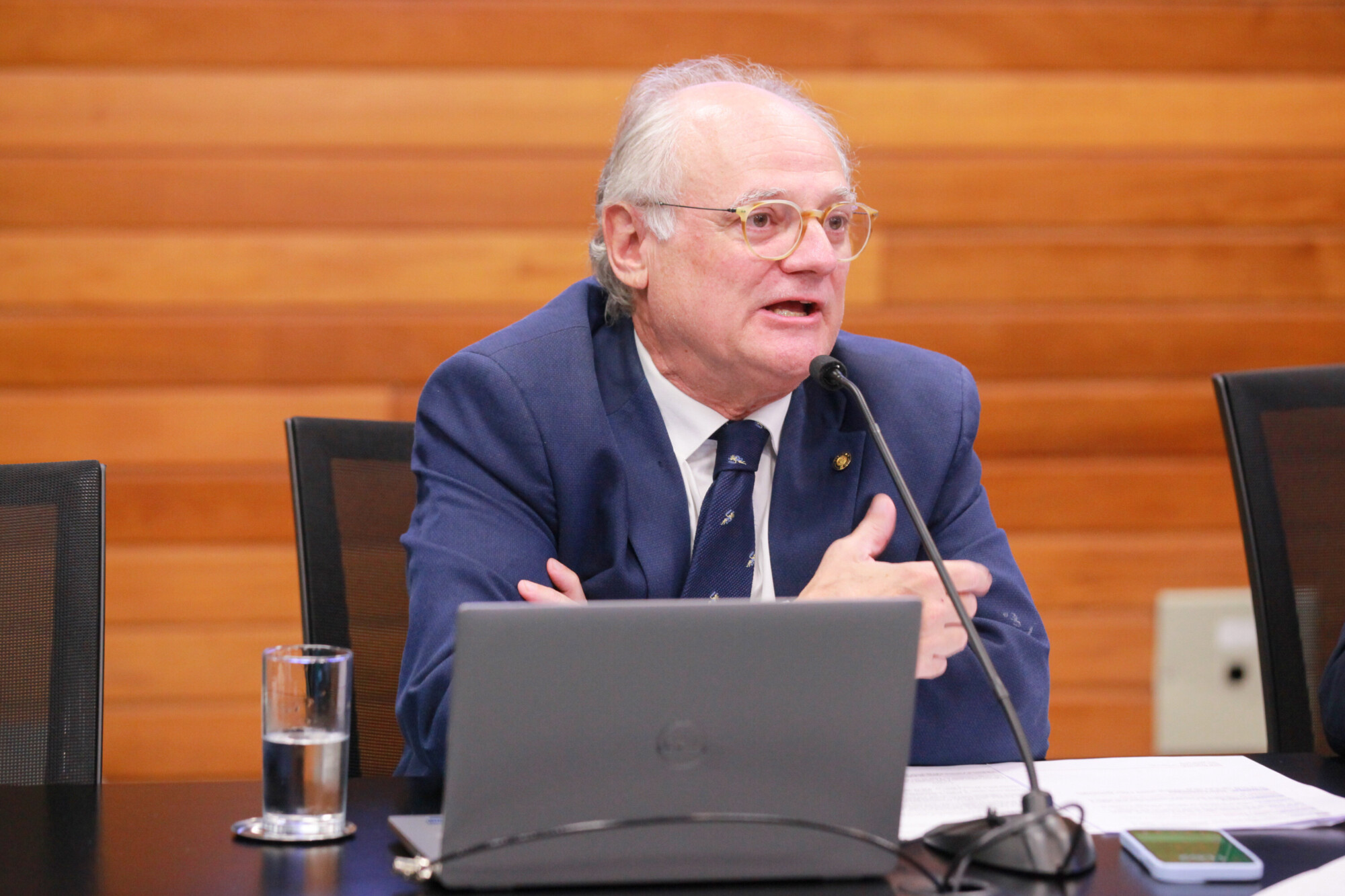 - Deputado Dr. Vicente Caropreso (PSDB)