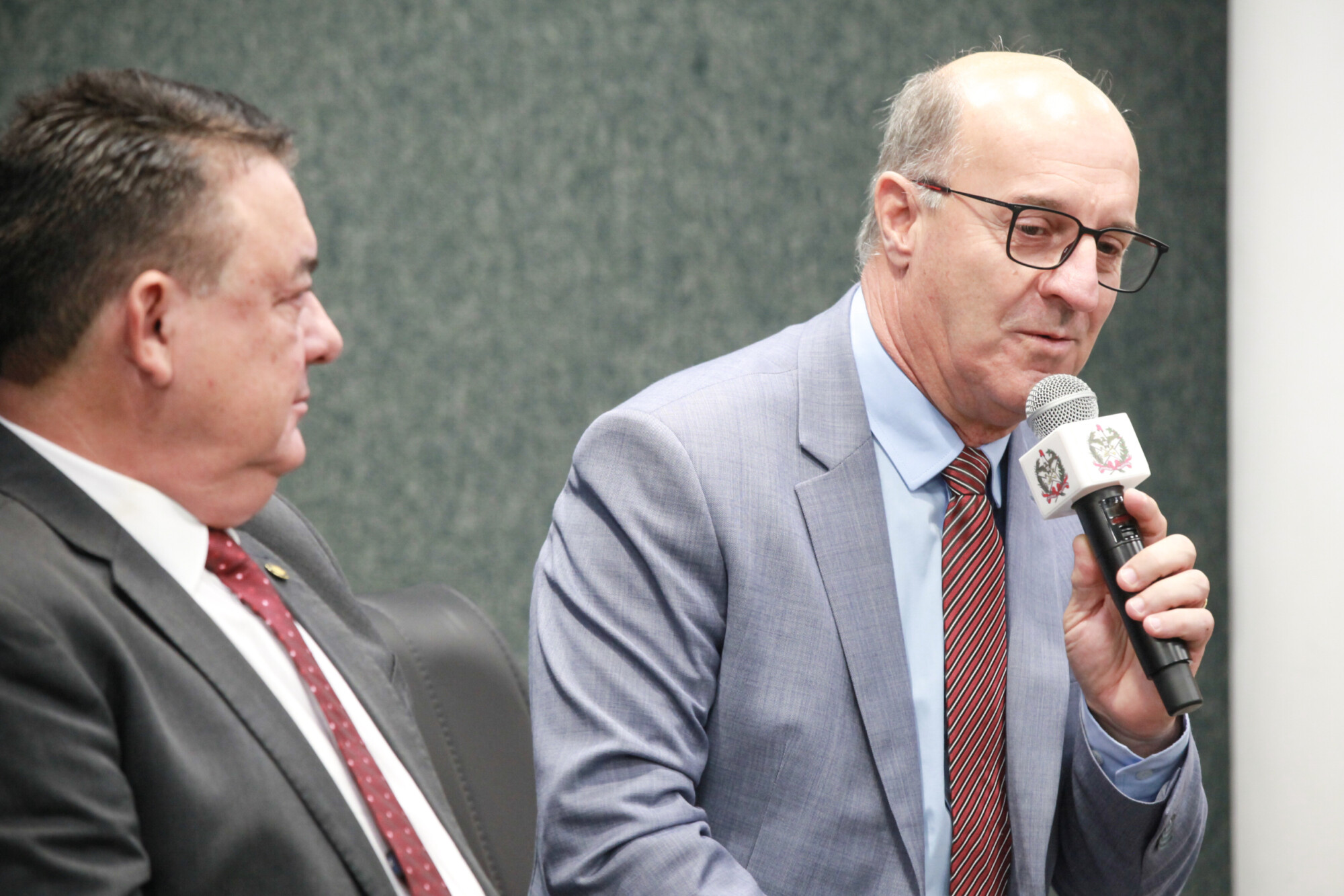 - Deputado Mauricio Peixer (PL)	
 - Deputado José Milton Scheffer (PP)