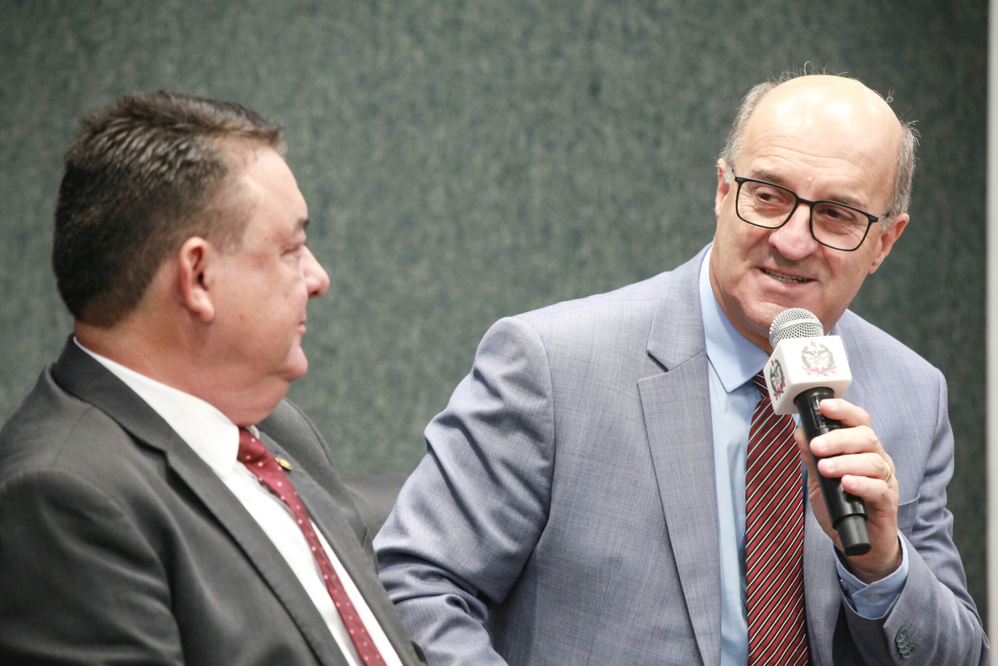 - Deputado Mauricio Peixer (PL)	
 - Deputado José Milton Scheffer (PP)