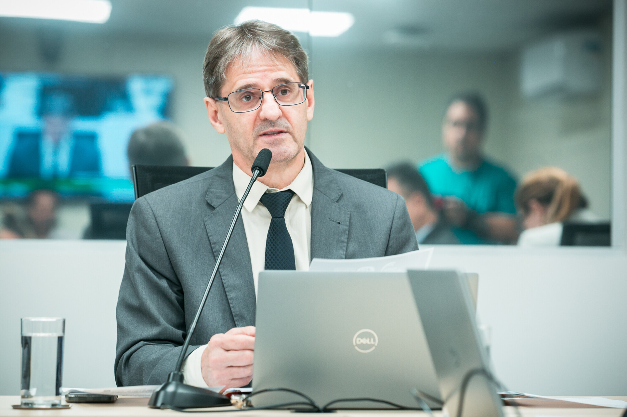 - Deputado Neodi Saretta (PT)