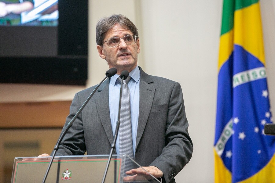 Deputado Neodi Saretta