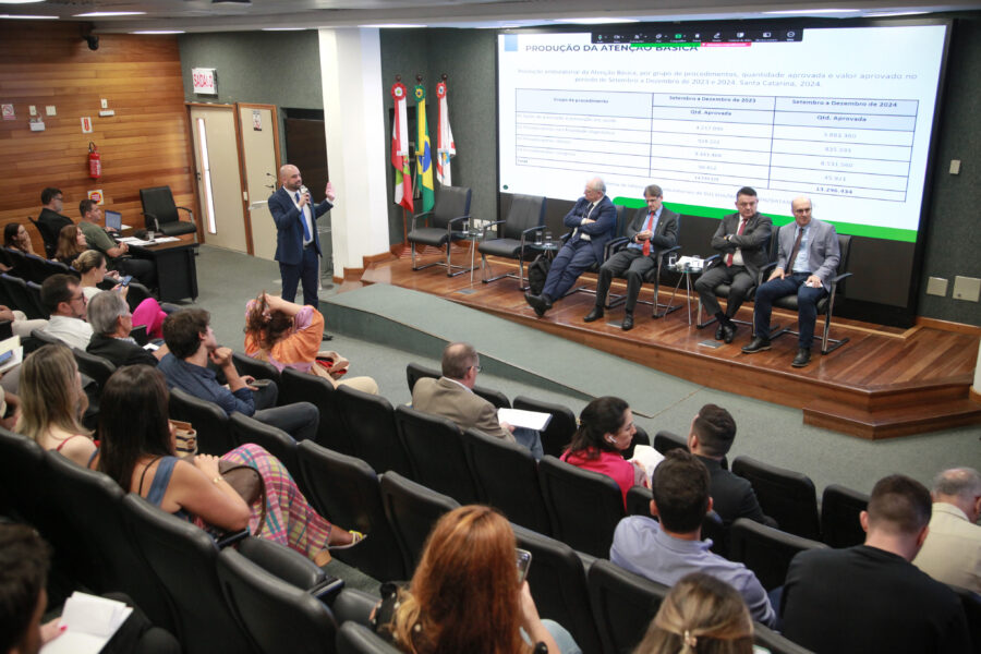 Dr. Vicente cobra valorização de hospitais “porta aberta” e ampliação de leitos psiquiátricos