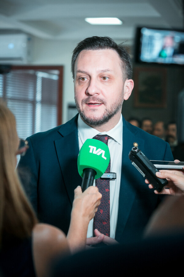 - Deputado Pepê Collaço (PP)