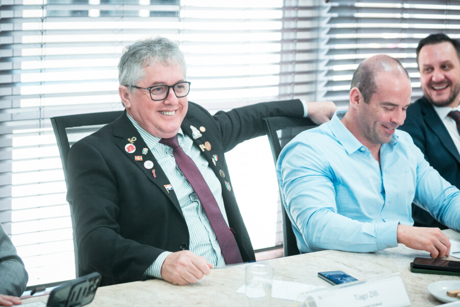 - Deputado Tiago Zilli (MDB)