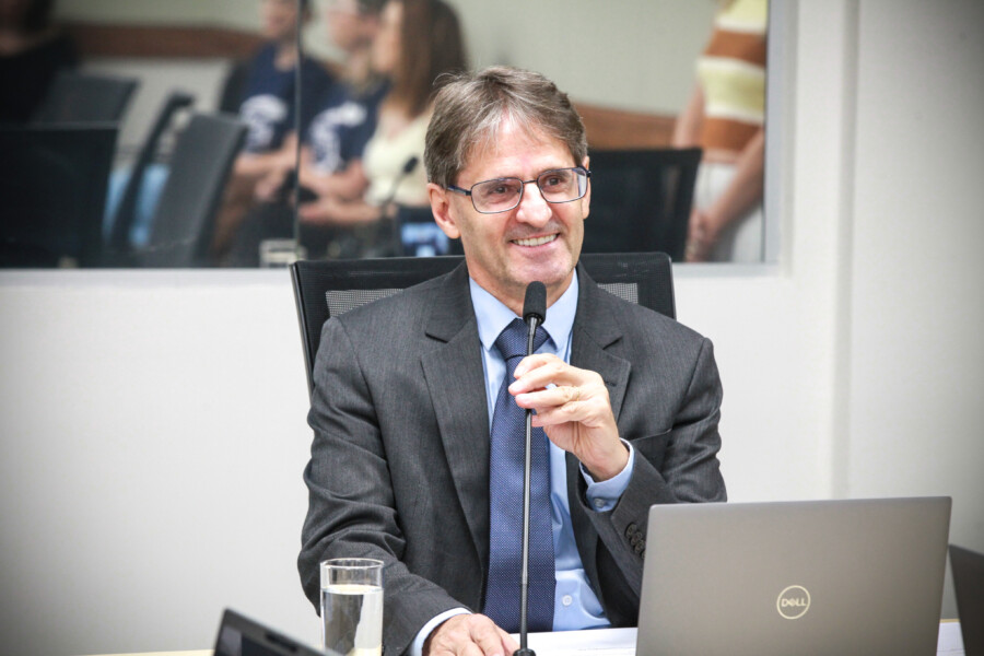 - Deputado Neodi Saretta (PT)
