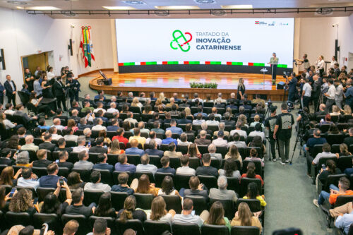 Alesc sedia lançamento de Tratado da Inovação Catarinense