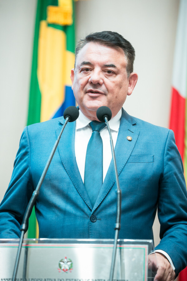 - Deputado Maurício Peixer (PL)