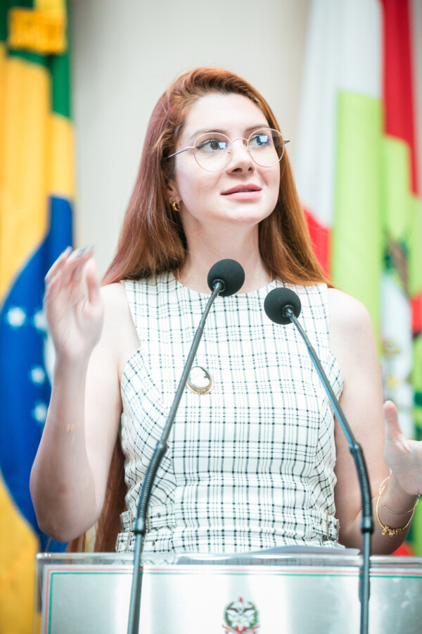 - Deputada Ana Caroline Campagnolo (PL)