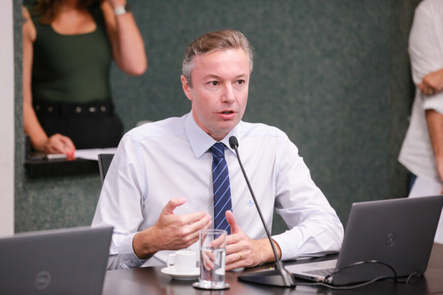 - Deputado Napoleão Bernardes (PSD)