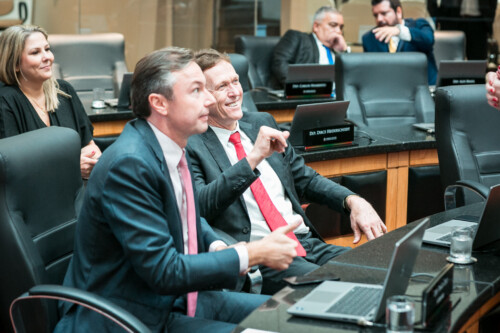 - Deputado Napoleão Bernardes (PSD) 	
 - Deputado Volnei Weber (MDB)
