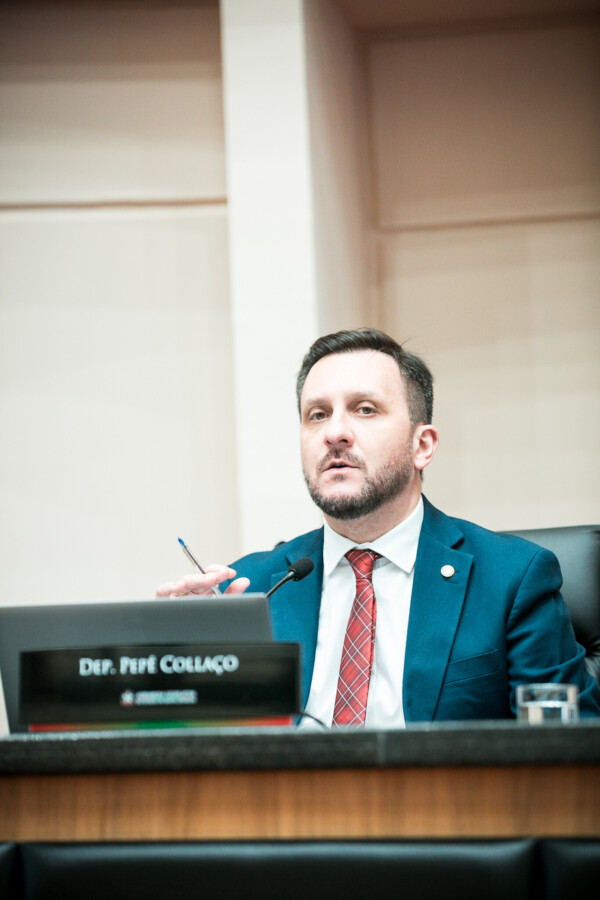 - Deputado Pepê Collaço (PP)