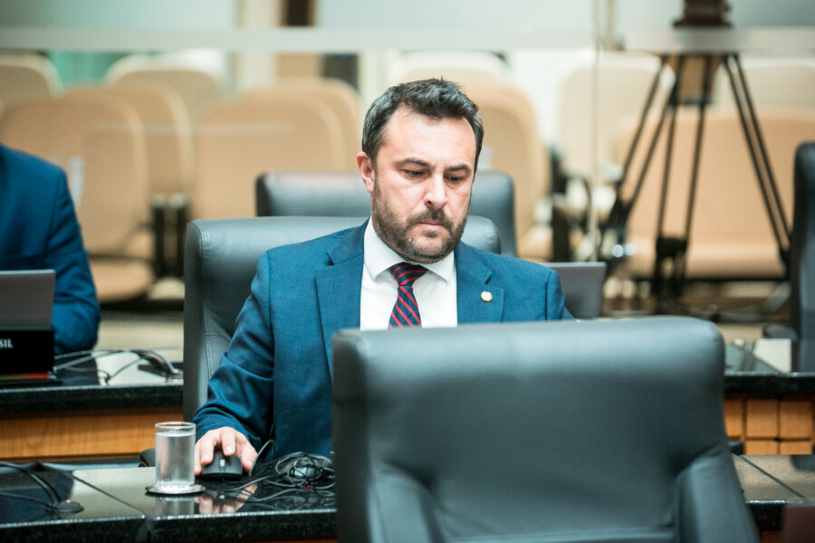 - Deputado Marcius Machado (PL)