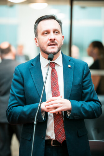 - Deputado Pepê Collaço (PP)