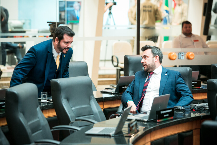 - Deputado Alex Brasil (PL)
 - Deputado Marcius Machado (PL)