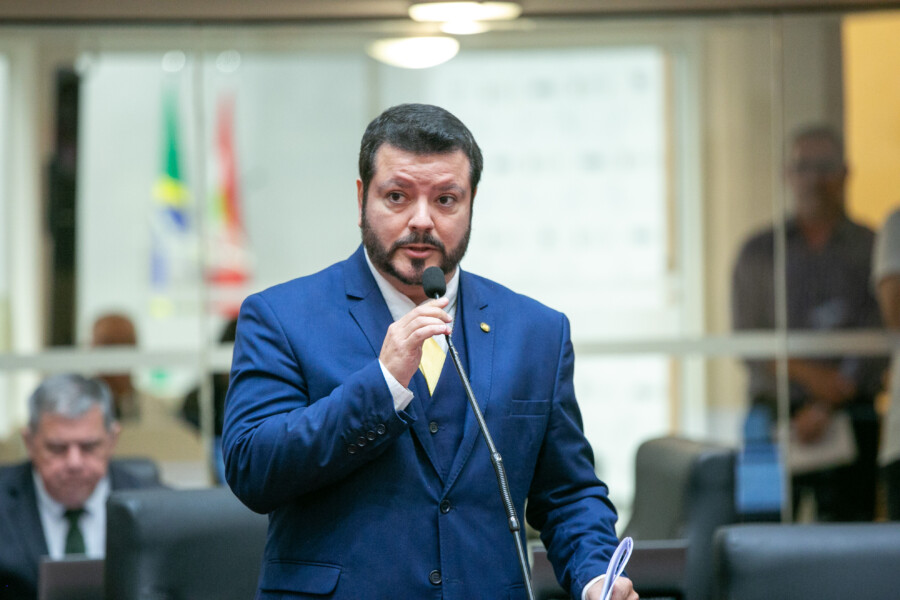 - Deputado Alex Brasil (PL)