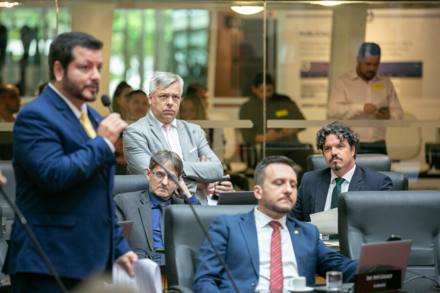 - Deputado Alex Brasil (PL)