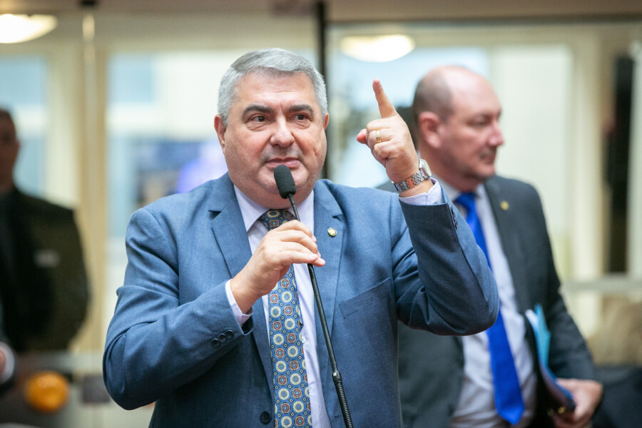 - Deputado Antídio Lunelli (MDB)