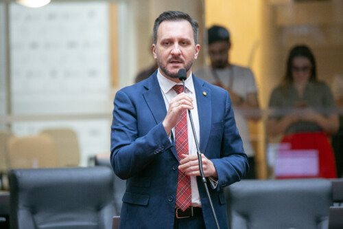 - Deputado Pepê Collaço (PP)