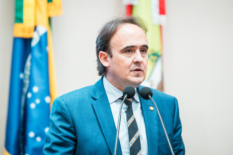 - Deputado Carlos Humberto (PL)