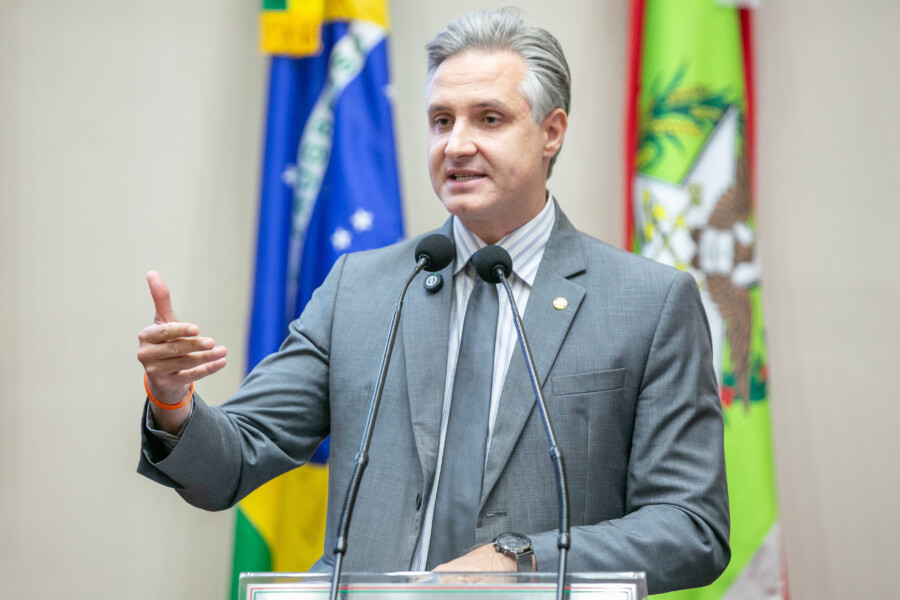 - Deputado Matheus Cadorin (NOVO)