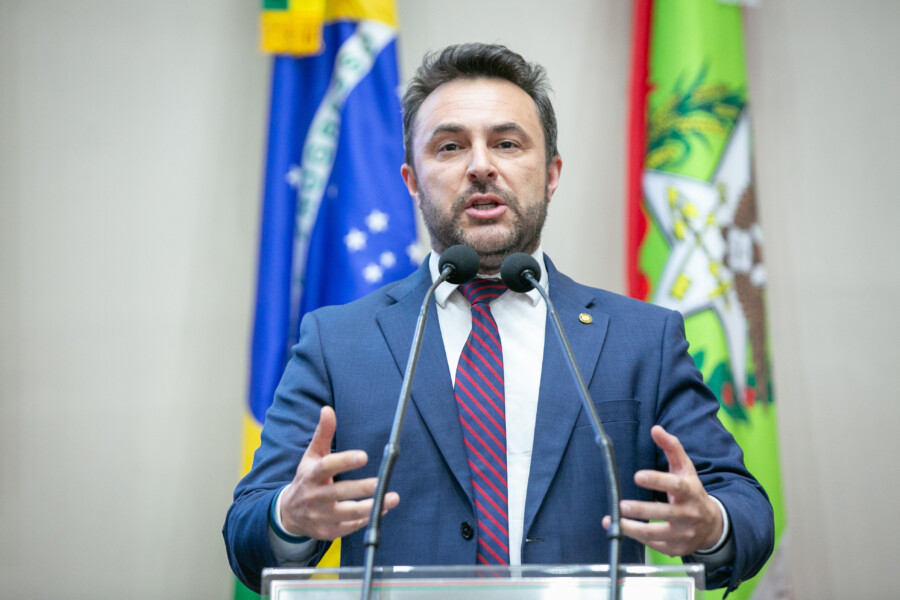 - Deputado Marcius Machado (PL)